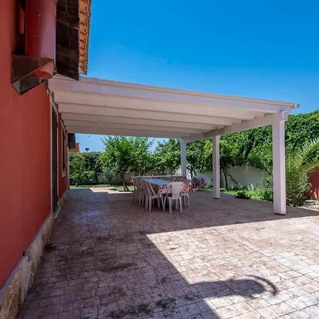 Enza San Lorenzo Villa *